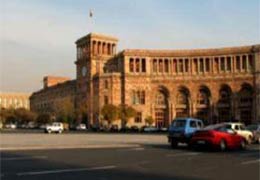 Municipality of Yerevan to tackle reconstruction of Republic Square