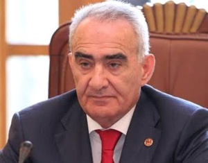 Գալուստ Սահակյան. Ադրբեջանի ոչ կառուցողական մոտեցումը հանգեցնում է լարվածության աճի և շփման գծում նոր զոհերի     Երևան: 16.1
