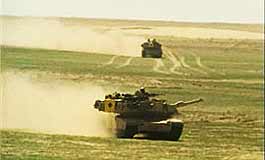 На российской военной базе в Армении началась подготовка к <танковому биатлону>