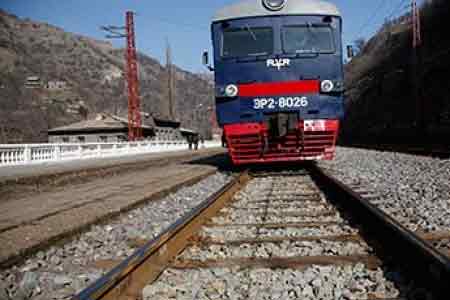 ЮКЖД вновь призывает граждан быть бдительными на железнодорожной инфраструктуре
