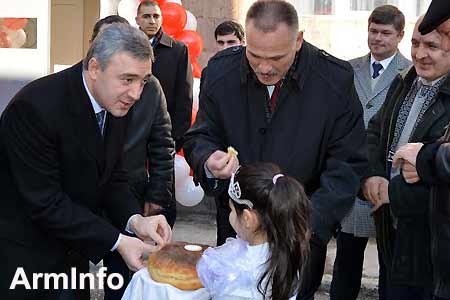 Sanahin community kids to see in Christmas in renovated kindergarten  building remastered within South Caucasus Railway support 