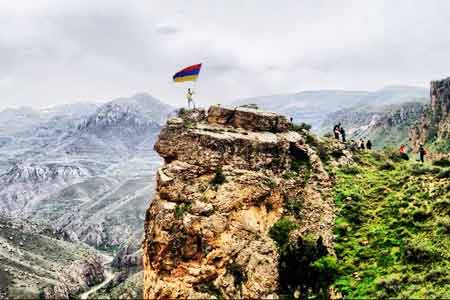 Представители Движения сопротивления посетили Нагорный Карабах