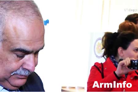Raffi Hovannisian prevented from entering Nagorno-Karabakh 