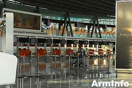 Комитет гражданской авиации Армении призывает родственников прибывающих граждан страны не встречать их в столичном аэропорту