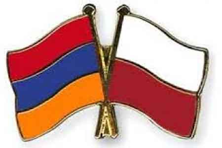 Встретились главы МИД Армении и Польши
