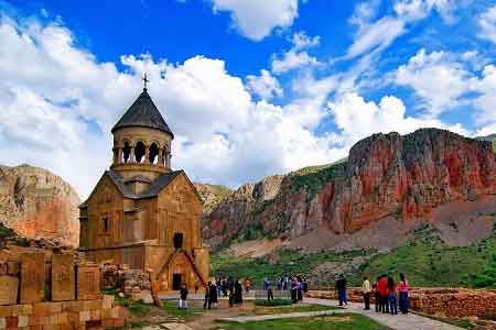 Азербайджан продолжает политику присвоения армянского культурно-духовного наследия: Очередь дошла до Сагмосаванка и Нораванка