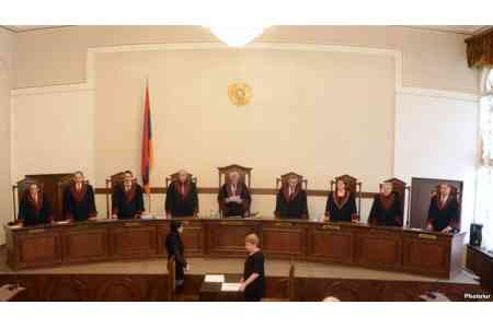Власти Армении стремятся распространить свою политику узурпации на все органы власти - оппозиционер
