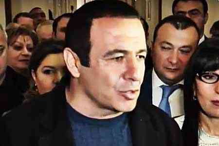 Лидер партии "Процветающая Армения" опроверг слухи об исключении имени Наиры Зограбян из избирательного списка партии