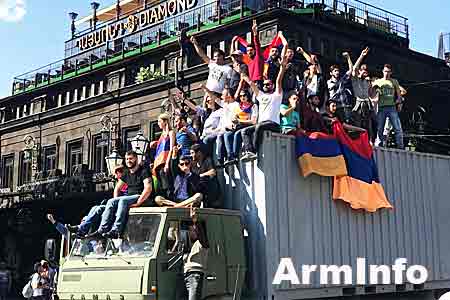 Survey:Armenian governmnet still enjoys confidence of majority of  population 