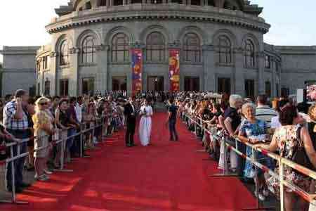 Երևանում մեկնարկել է «Ոսկե Ծիրան» ամենամյա 15-րդ միջազգային կինոփառատոնը
