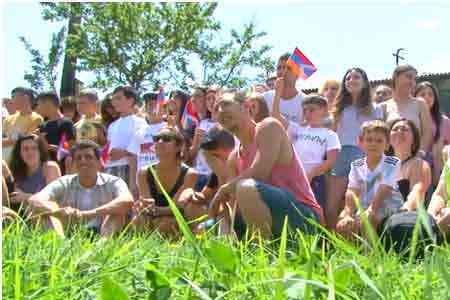 Արցախի երեխաների հագիստը Հայաստանի Հանրապետությունում