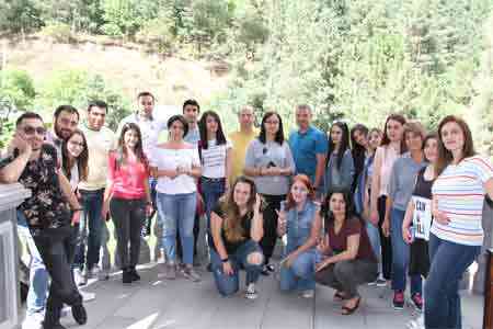 Сотрудники Beeline в Армении участвуют в очередном Digithon-е в Анкаване