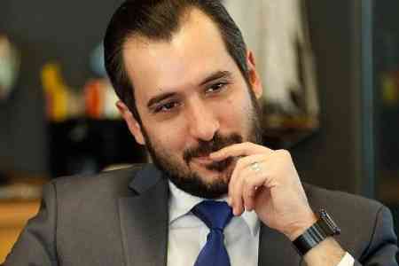 Директор фонда "Бизнес Армения" подал в отставку
