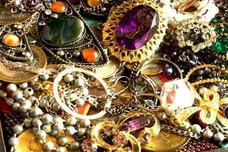 47-year-old entrepreneur from Charentsavan charged with  misappropriation of 8 mln AMD in the jewelry company 