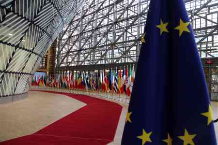 Лидеры ЕС не смогли согласовать кандидатуру нового главы Еврокомиссии