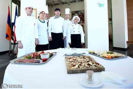 Armenian President in Gyumri took part in the traditional dinner  "Taste of France"