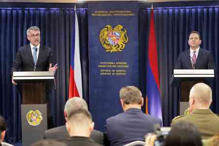 Любомир Метнар: В Чехии выступают за мирное урегулирование карабахского конфликта