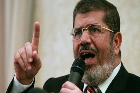 Смещенный экс-президент Египта Мохаммед Мурси умер в зале суда