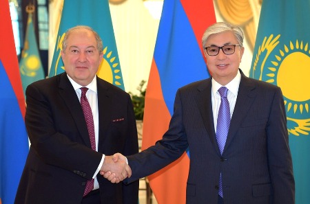 Руководители Казахстана поздравили президента Армении с днем рождения