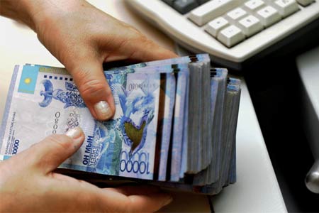 KASE: Тенге теперь не зависит от рубля, юань – перспективная валюта