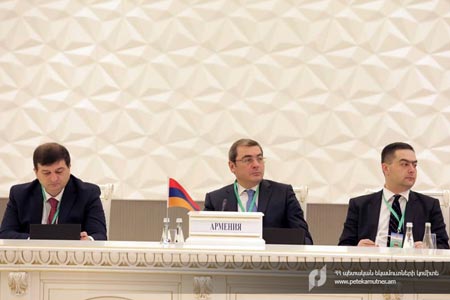 Head of SRC: Armenia is interested in sharing information from the  EAEU countries with Vietnam, since in this case we are talking about  a rapidly developing market