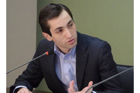 David Khazhakyan accused vice mayor of abuse of power