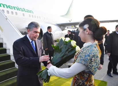 Лидер Туркменистана прибыл с рабочим визитом в Ташкент