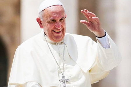 Папа Римский призвал подержать диалог между Азербайджаном и Арменией