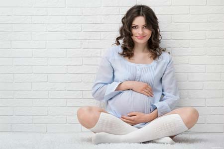 Единовременные соцпособия получат и не имеющие работу беременные женщины