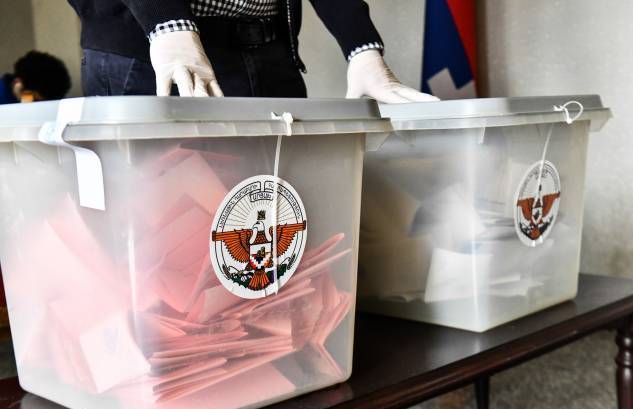 ЦИК НКР: По положению на 14 часов в выборах президента Арцаха приняли участие 28,4% избирателей