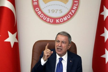 Министр обороны Турции: продолжаются контакты с целью предоставления Арменией минных карт