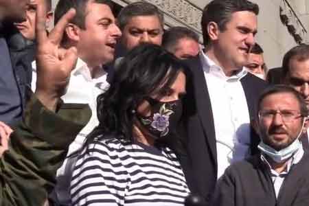 Наира Зограбян сообщила, что мэр Гориса обвиняется в организации беспорядков
