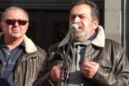 Грант Тохатян: У меня есть информация, что азербайджанцы продают наших военнопленных