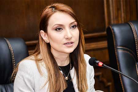 Пашинян подаст в отставку в конце апреля - Макунц