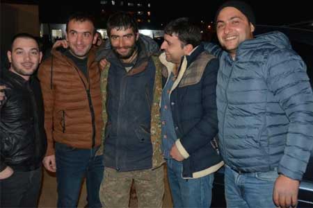 6 conscript soldiers found in enemy-controlled areas returned home