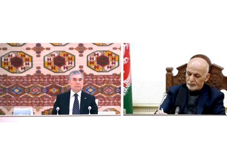 Президенты Туркменистана и Афганистана приняли участие в церемонии ввода в строй ряда совместных инфраструктурных объектов