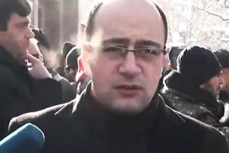 Оппозиционер: Никол Пашинян не ведет каких-либо переговоров о статусе Нагорного Карабаха