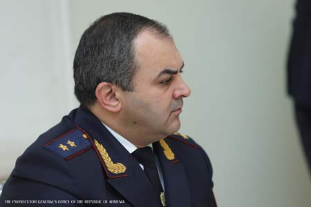 Генеральный прокурор РА провел совещание в Военной прокуратуре