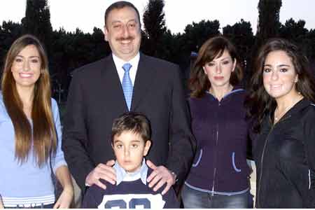Pandora Papers: утечка офшорных файлов пролила свет на британское имущество семьи Ильхама Алиева