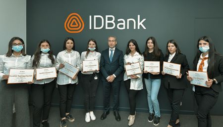 From student to employee: IDBank sums up the IDream program and announces the launch of the next phase