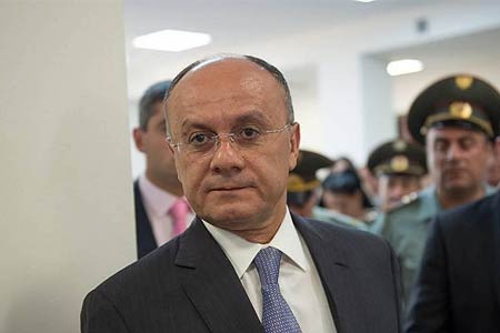 Экс-министр обороны Армении способствовал незаконному отчуждению земель особого назначения - прокуратура