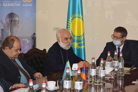 В Ереване состоялся круглый стол на тему: «Межконфессиональный диалог во имя мира и гармонии»