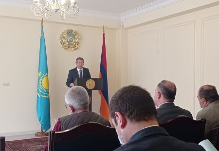 Посол Казахстана в Армении: Важно успешно завершить продолжающуюся контртеррористическую операцию
