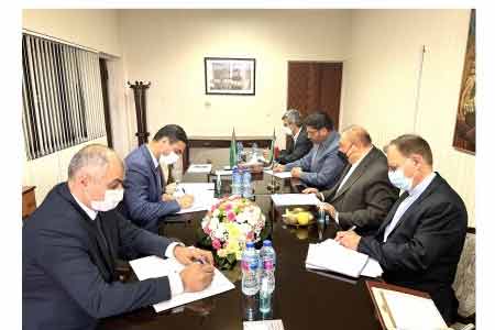 Turkmenistan and Iran discussed issues of expanding economic cooperation