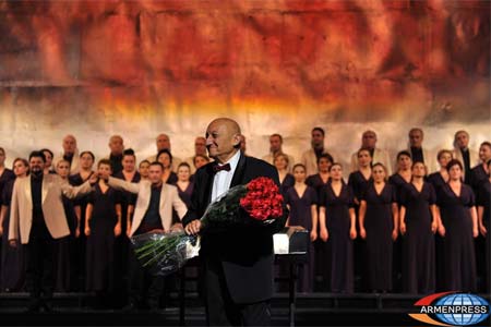 Национальному академическому хору Армении 85 лет