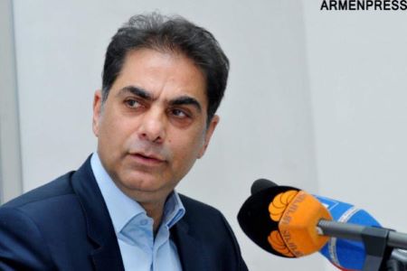Мурад  Папазян  намерен  всеми законными способами бороться, чтобы  восстановить свое право на возвращение в Армению - заявление