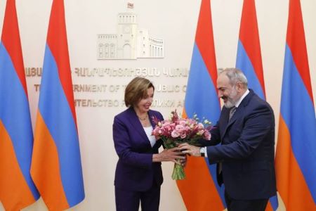Никол Пашинян и Нэнси Пелоси обсудили вопросы армяно-американской повестки