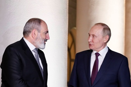 Путин и Пашинян обсудили текущую ситуацию вокруг Нагорного Карабаха