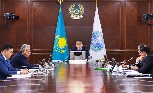 Алихан Смаилов призвал страны ШОС объединить усилия по обеспечению продовольственной безопасности и развитию транспортных коридоров