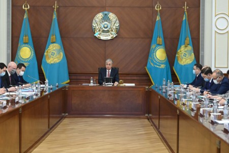 Глава государства провел расширенное заседание Правительства